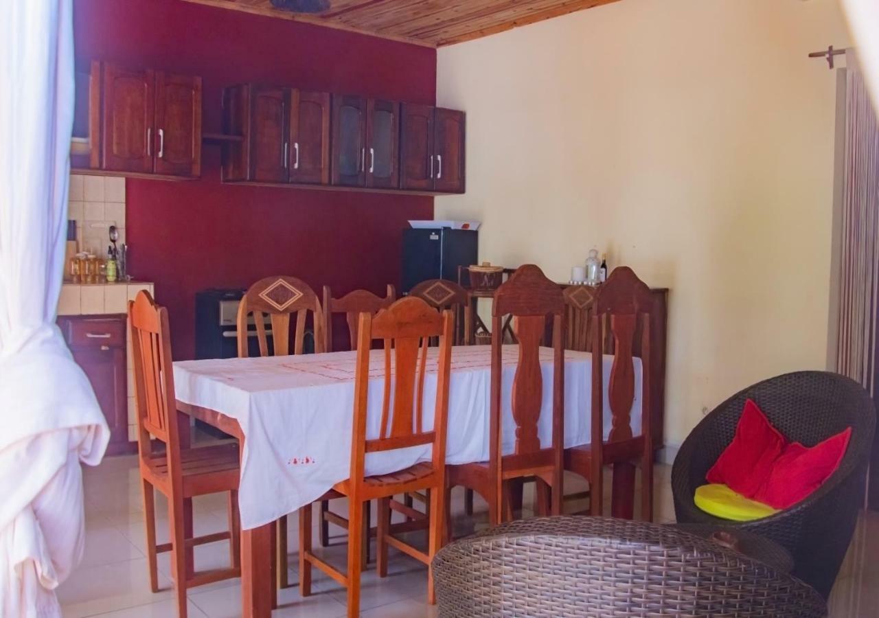 Bed and Breakfast Reva Castel Nosy-Be Exterior foto